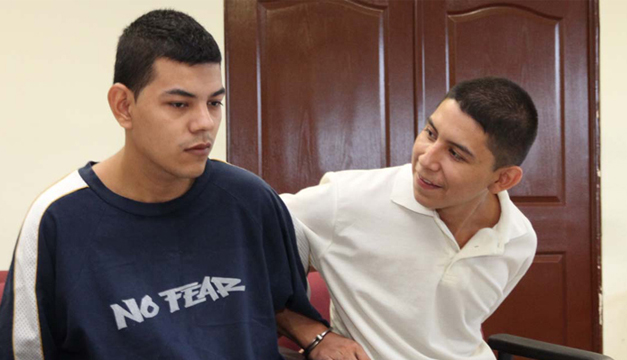 Los dos sujetos fueron sentenciados por el Juzgado Especializado de Sentencia B de San Salvador. /cortesía juzgados