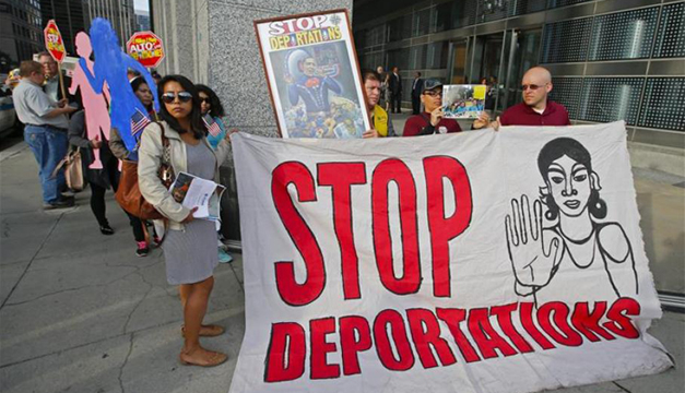 Las iglesias de varias denominaciones de Estados Unidos han servido en los últimos años de santuario para indocumentados que buscan evitar órdenes de deportación y que ven en los templos un lugar seguro mientras se resuelve su situación legal. EFE