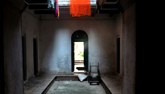 El hostal Mukti Bhawan o Casa de la Liberación, un edificio sobrio con 12 habitaciones es la última morada para huéspedes que acuden a morir en él, en la ciudad de Benarés, sagrada para la religión hinduista. EFE