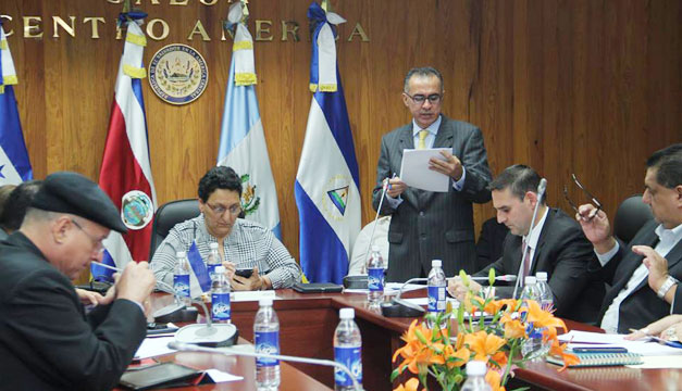 Comision-Politica