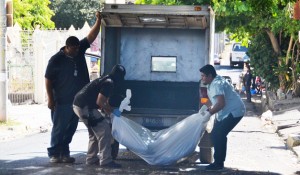 EMBOLSADO-Victima-de-sexo-Masculino-10av-sur-y-Calle-Benjamin-Orozco-San-Jacinto