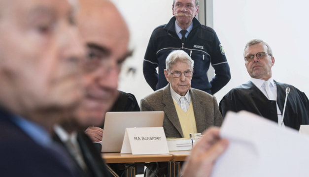 Holocausto (1)