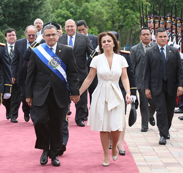 Mauricio-Funes-y-Vanda-Pignato