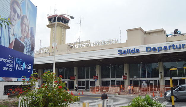 Aeropuerto-Monsenor-Romero