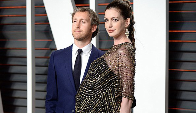 Anne-Hathaway
