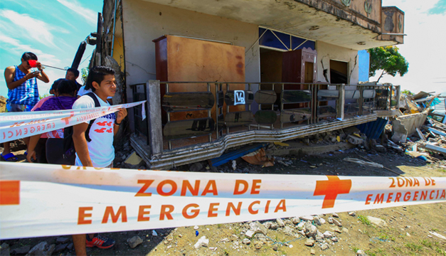 Fotografía sobre los daños causados por terremoto. Agencia EFE.