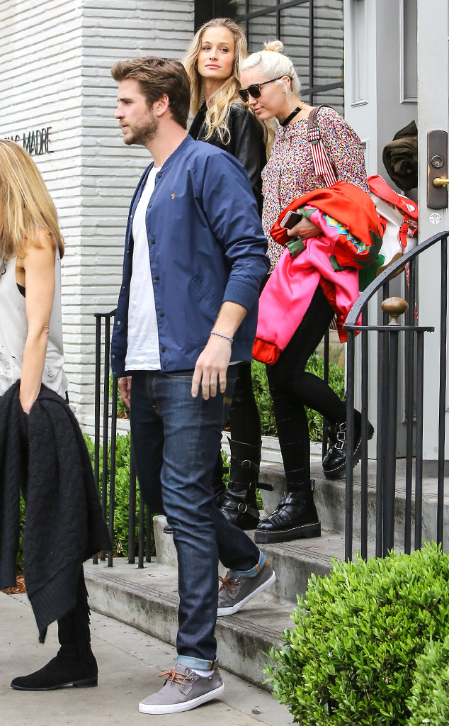 rs_634x1024-160411131602-634.Miley-Cyrus-Liam-Hemsworth-LA.ms.041116