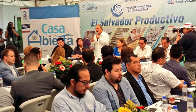 Fotografía tomada de : Casa Presidencial.