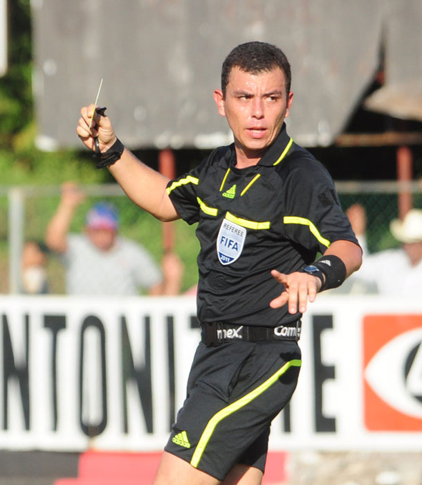 JOEL-AGUILAR-CHICAS