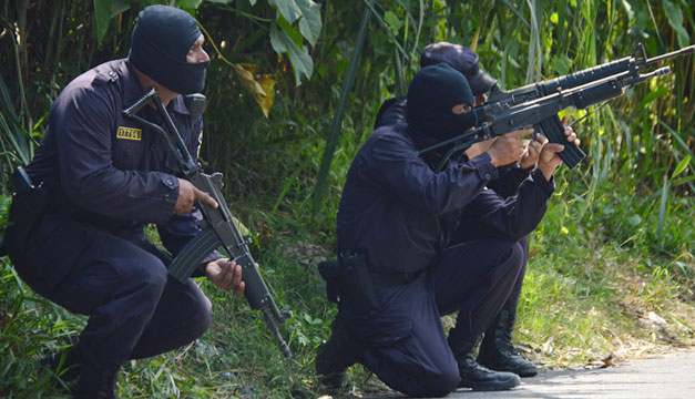 Policias