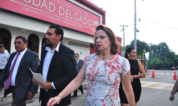 ANA-ELENA-CHACO-vicepresidenta-de-COSTA-RICA