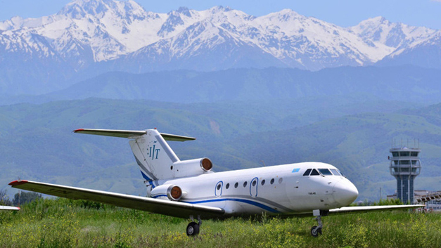 Avión