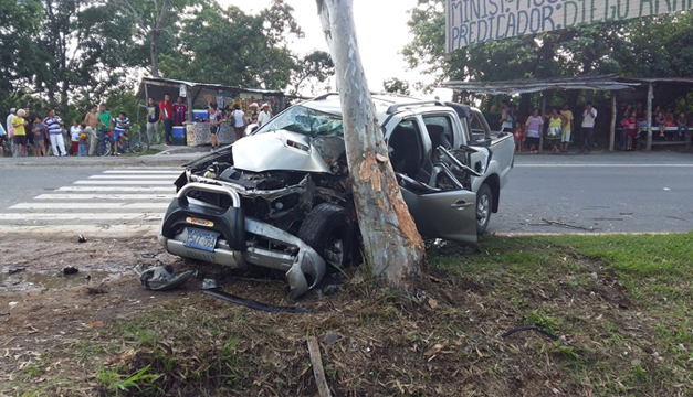 Escena del accidente. Fotografía: Bomberos de El Salvador.