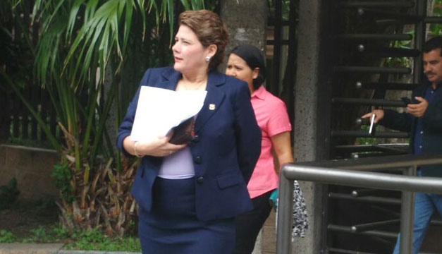 Jackeline-Rivera