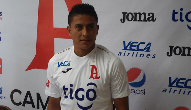 Oscar Cerén. Fotografía: Diario El Mundo.