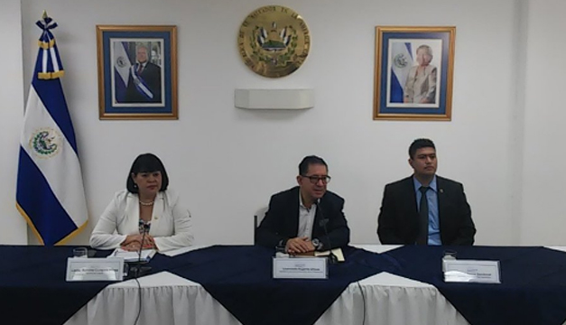 ministra de trabajo
