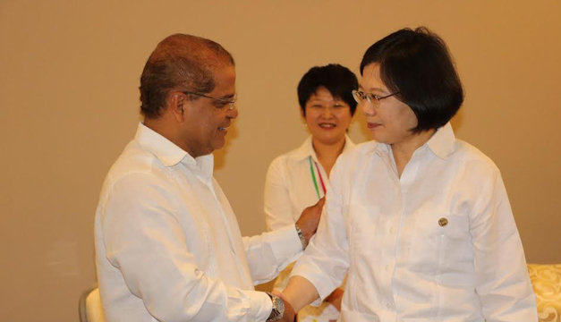 ortiz-presidenta-taiwan