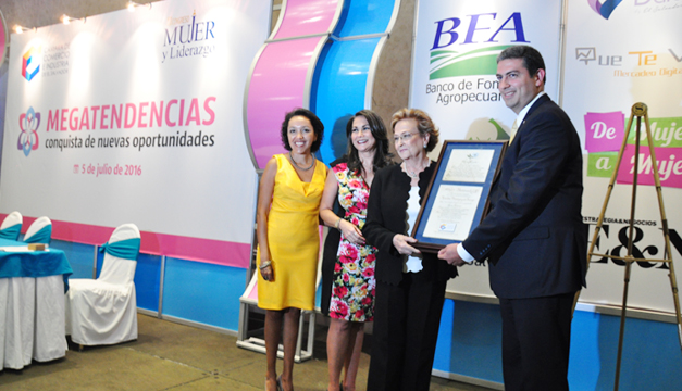 Camarasal-Mujer-destacada-2016