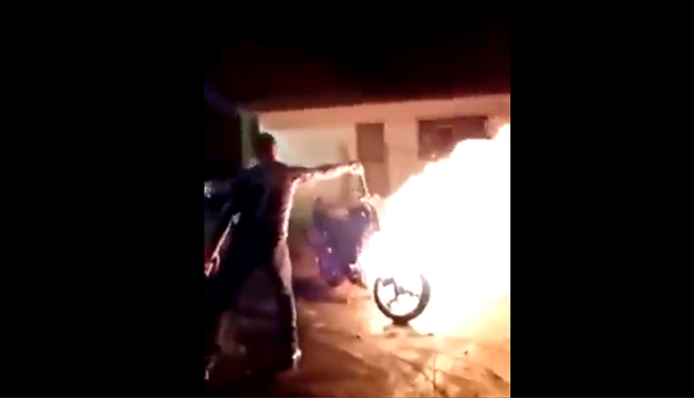 incendio moto