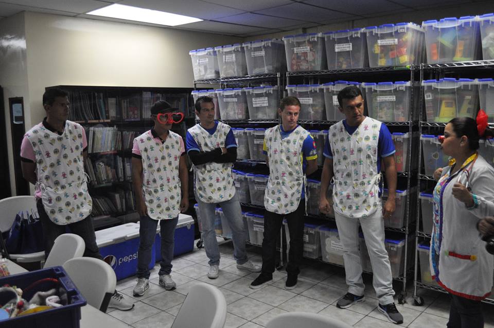 Garrido, Valencia, Rafa Burgos, Fabricio Alfaro y Fidel Mondragón participaron en la actividad. / Alianza