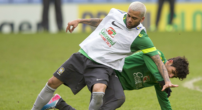 Dani-Alves-Rubio