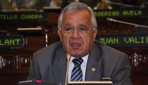 Ernesto-Vargas