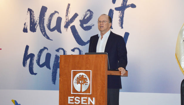 ricardo-poma-esen