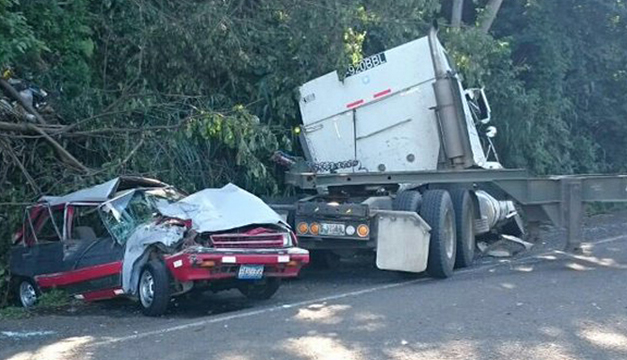 accidente-rastra-pick-up
