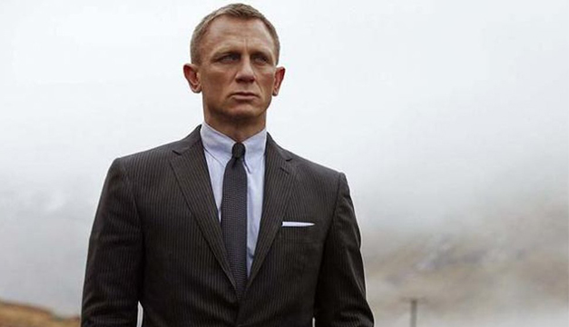 Daniel Craig