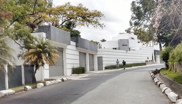 mansion-roxana-baldetti
