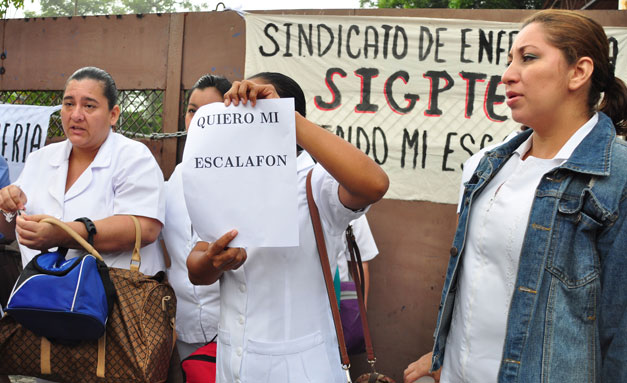salud-hospital-san-bartolo-huelga