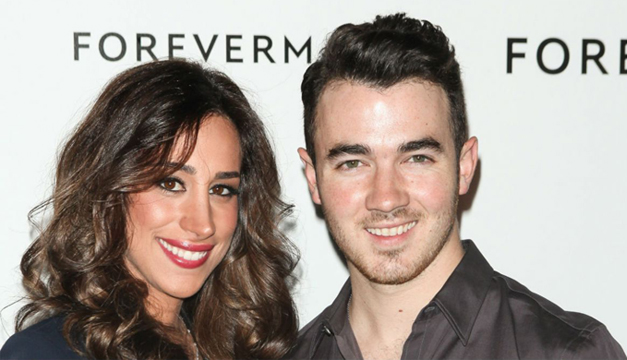 nick-jonas-danielle