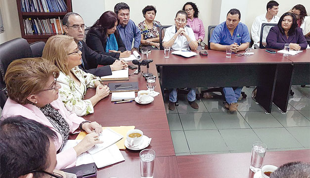 procuradora-ministra-salud