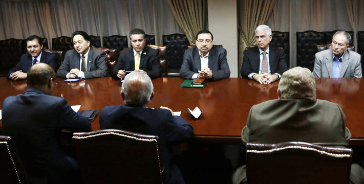 reunion-partidos-politicos
