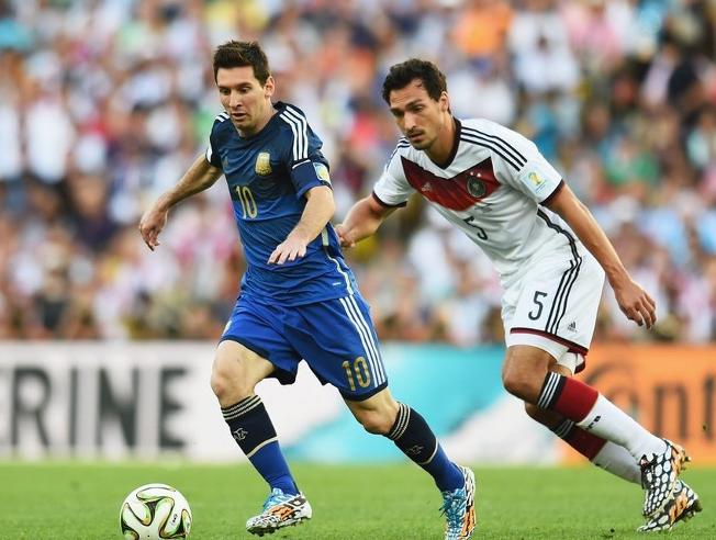 hummels-messi