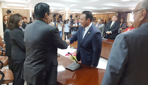 guillermo-gallegos-sala-de-lo-constitucional