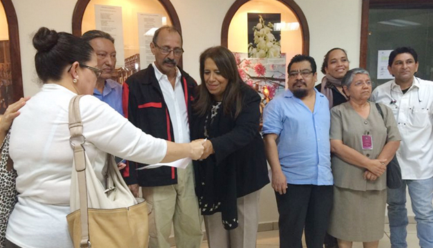 homenaje-alvarez-cordova
