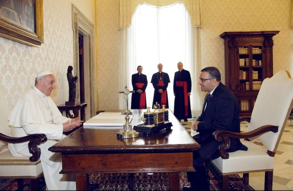 El Papa Francisco recibió a Mauricio Funes quien en ese entonces era presidente de El Salvador. / Presidencia Facebook.