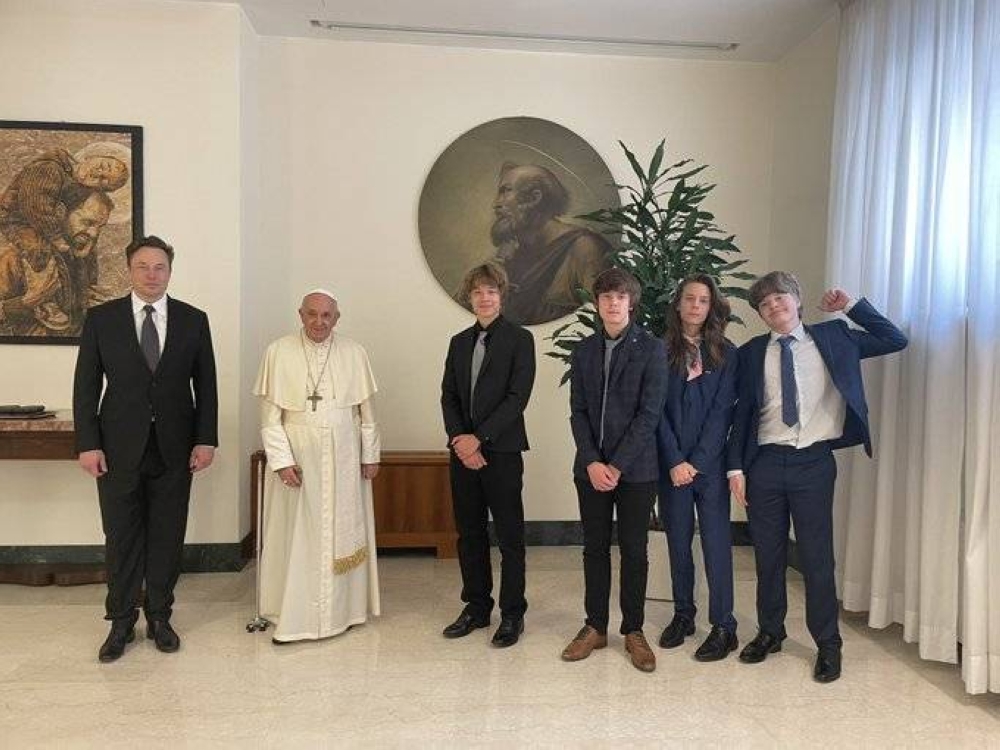 Elon Musk y sus hijos también visitaron al Papa Francisco. / Elon Musk en X.