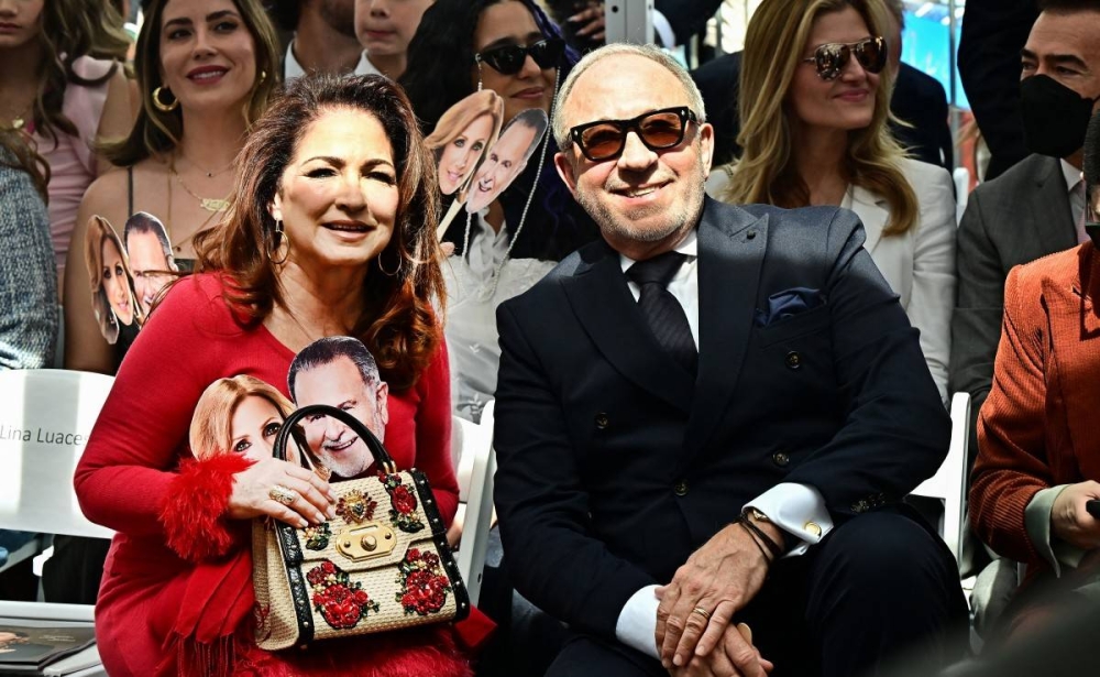 La cantante Gloria Estafan y su esposo, el productor musical Emilio Estefan. Photo by Frederic J. BROWN / AFP