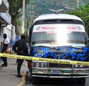 HOMICIDO-Nueva-Apopa-Microbus-38E
