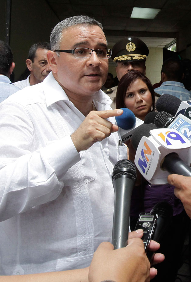 Mauricio-Funes