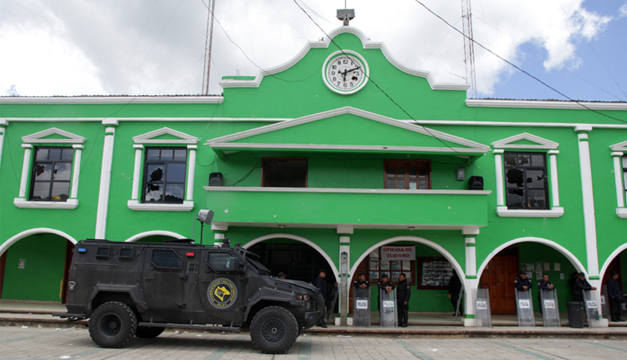 Fotografía: Palacio municipal del municipio de San Juan Chamula en Chiapas (México), donde sujetos armados asesinaron al alcalde y al síndico . EFE