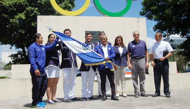 Entrega-de-pabellon-atletas-de-Rio