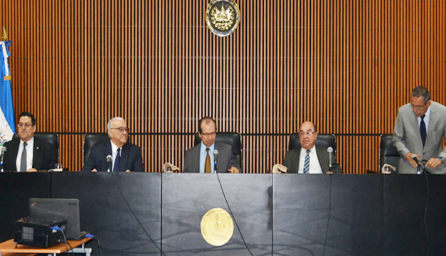 Magiustrados-Sala-de-lo-Constitucional