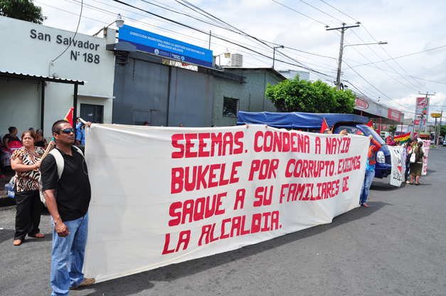 PROTESTA-Bloque-Sindical-Municipal-BSM-Contra-Nayib-Bukele