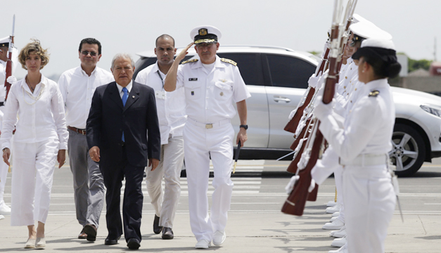 sanchez-ceren-en-colombia