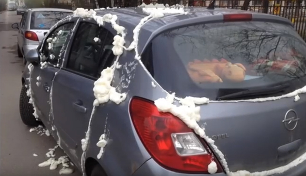 auto-con-espuma