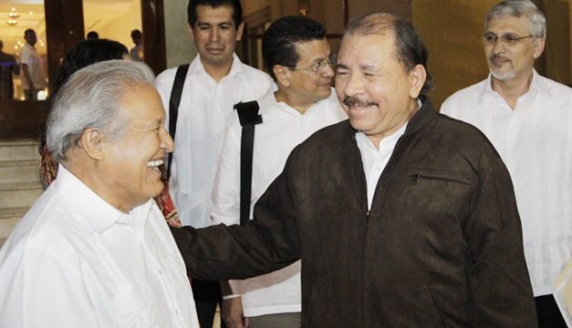 salvador-sanchez-ceren-daniel-ortega