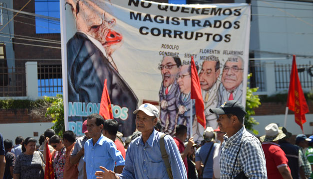 protestas-sala-MAGISTRADOS